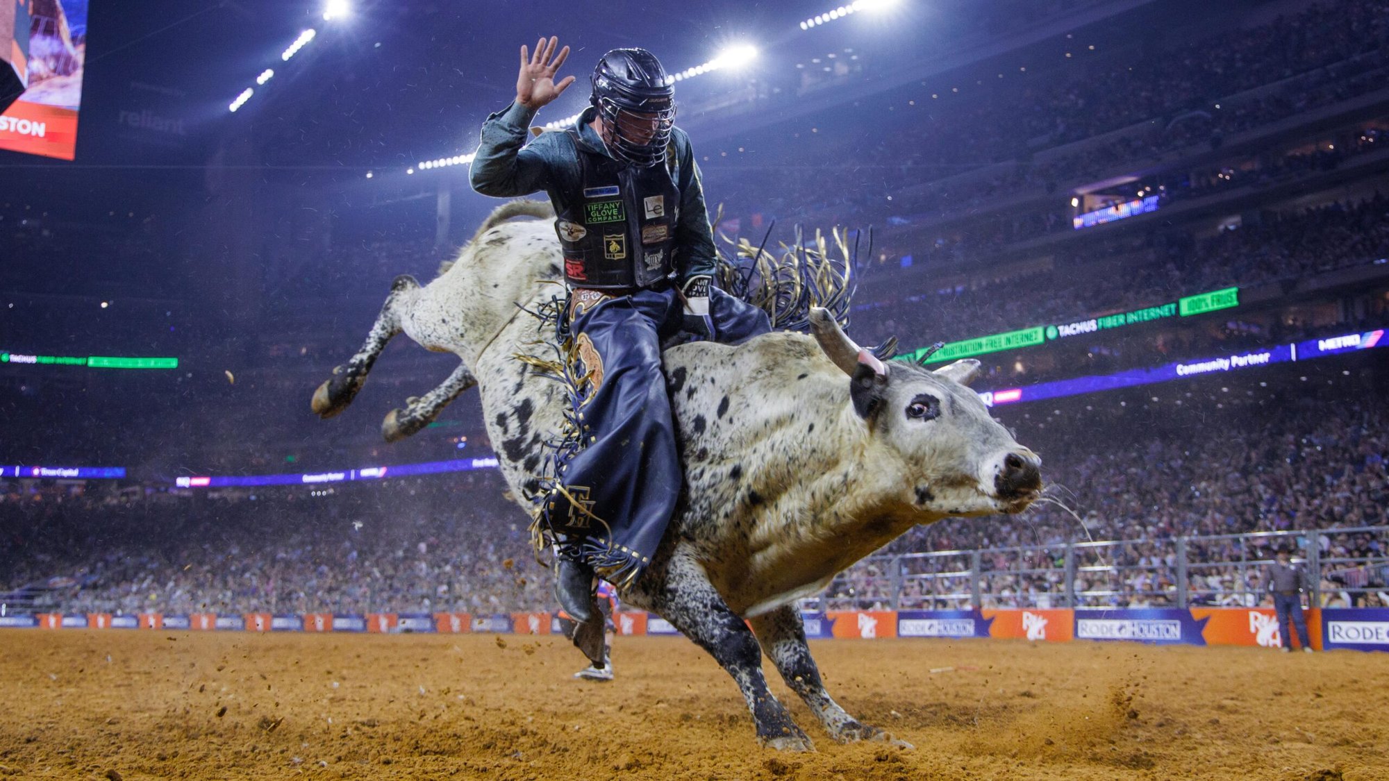 2024_RH-P4-3.12.24_SF1-Winner_Bull-Riding_Trristan-Hutchings_85_165A1698-scaled-1