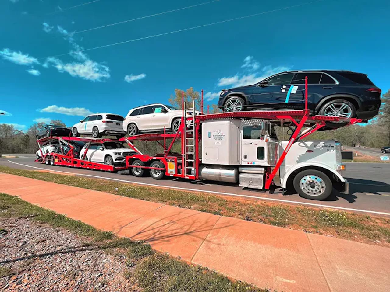 Nine-sedan auto-hauler for the Los Angeles to Houston Route Pool